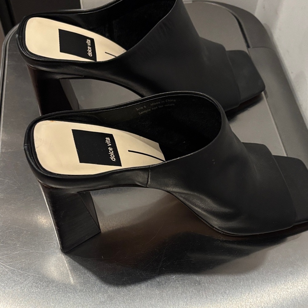 Dolce Vita Black Mules for Women leather sz 6 new - Picture 4 of 4